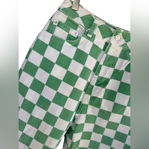 ASOS DESIGN High Rise ‘slouchy’ Mom Jeans in Green Check Size 25 - Picture 2 of 5